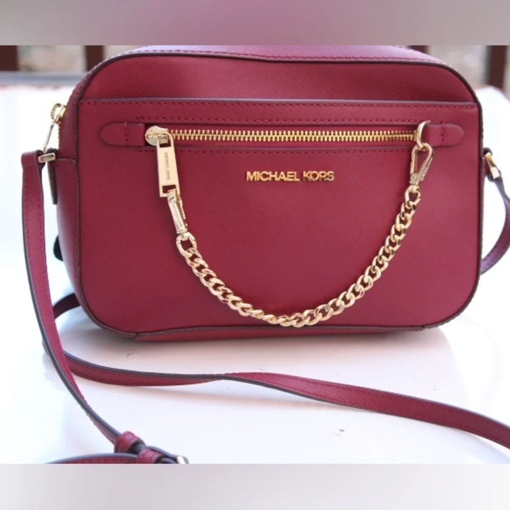 Michael Kors East West Jet set cross body bag